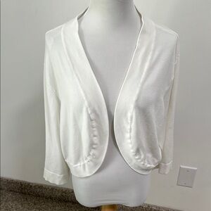 🪉 Jessica Howard Shrug Sweater